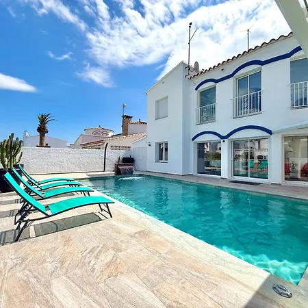 V028 - Empuries Villa Empuriabrava