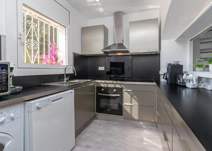 V028 - Empuries * Empuriabrava