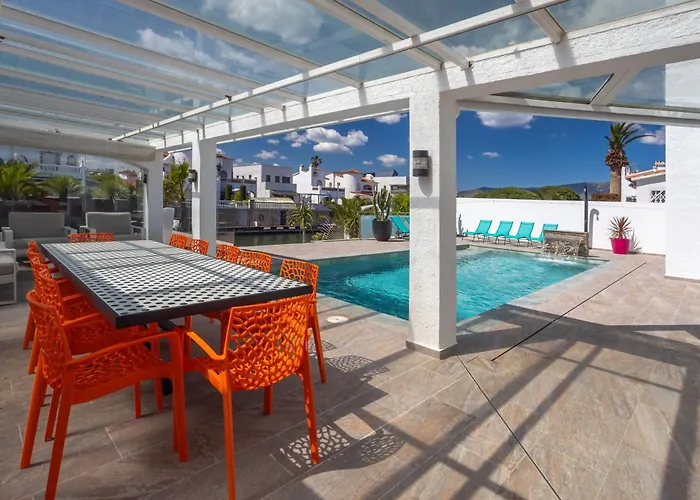 V028 - Empuries * Empuriabrava